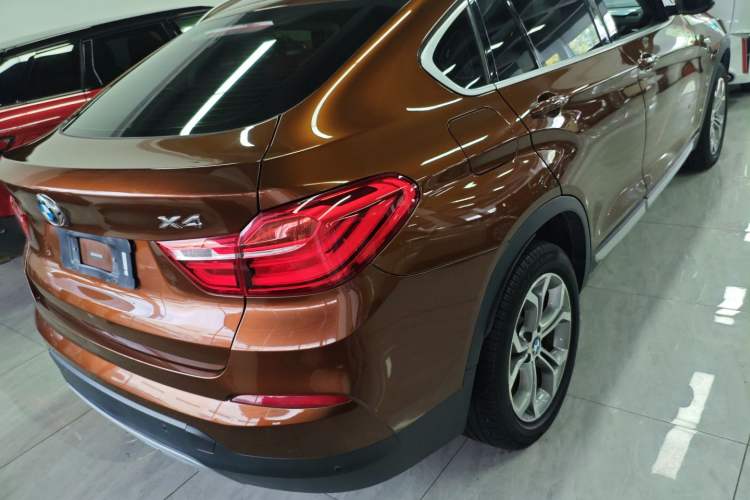 Used BMW X4 2014 xDrive20i X Design Package Rear Right 45 Deg