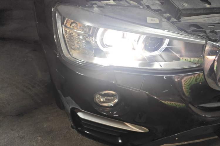 Used BMW X4 2014 xDrive20i X Design Package Right Front Headlight