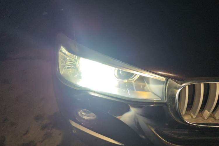 Used BMW X4 2014 xDrive20i X Design Package Right Front Headlight
