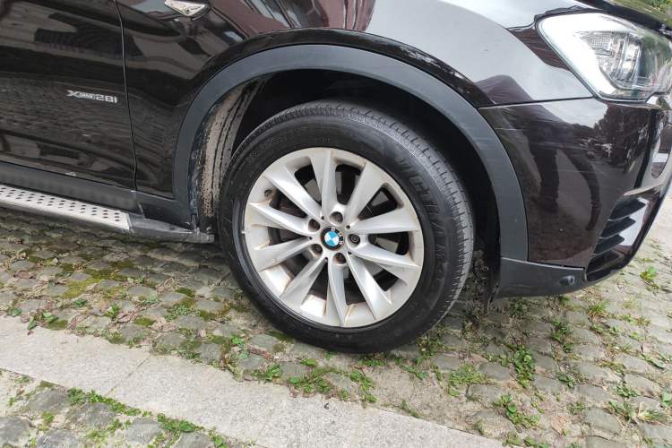 Used BMW X4 2014 xDrive28i Leading Model Right Front Wheel Hub
