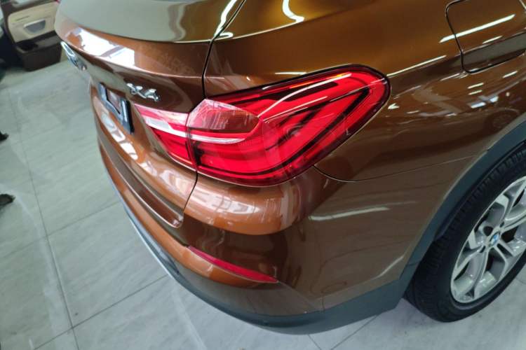 Used BMW X4 2014 xDrive20i X Design Package Right Rear Taillight