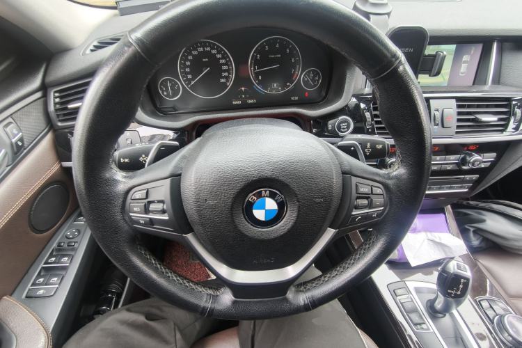 Used BMW X4 2014 xDrive20i X Design Package Steering Wheel