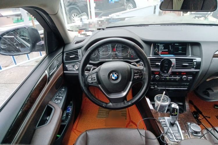 Used BMW X4 2014 xDrive20i X Design Package Steering Wheel