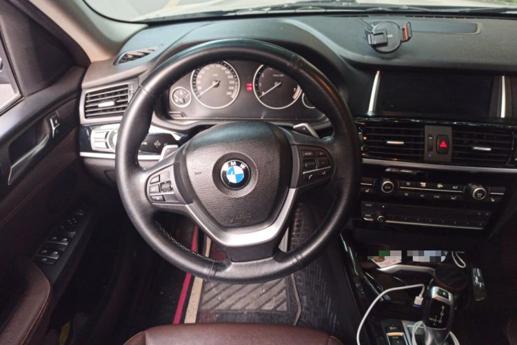 Used BMW X4 2014 xDrive20i X Design Package Steering Wheel