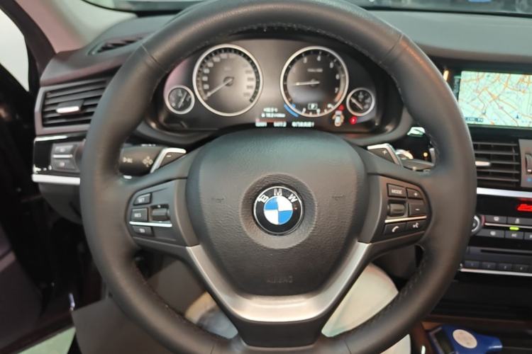 Used BMW X4 2014 xDrive20i X Design Package Steering Wheel