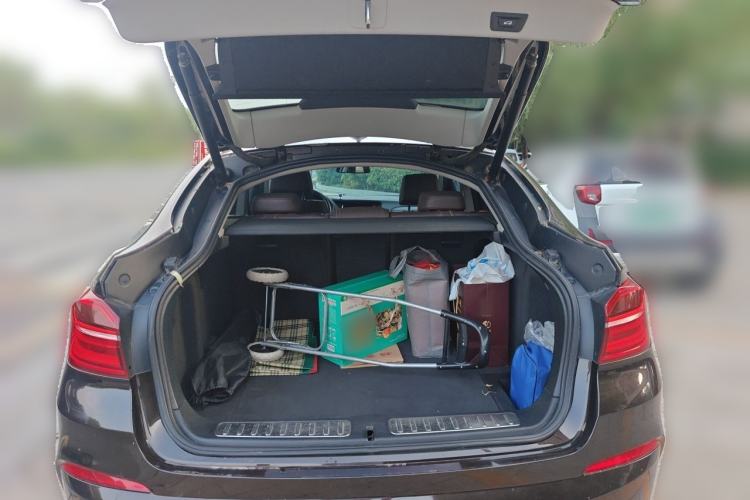 Used BMW X4 2014 xDrive20i X Design Package Trunk
