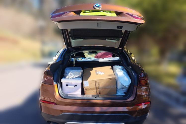 Used BMW X4 2014 xDrive20i X Design Package Trunk