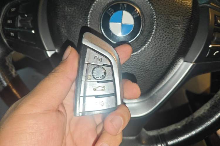 Used BMW X4 2014 xDrive20i X Design Package Vehicle Key