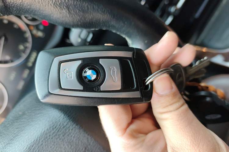 Used BMW X4 2014 xDrive20i X Design Package Vehicle Key