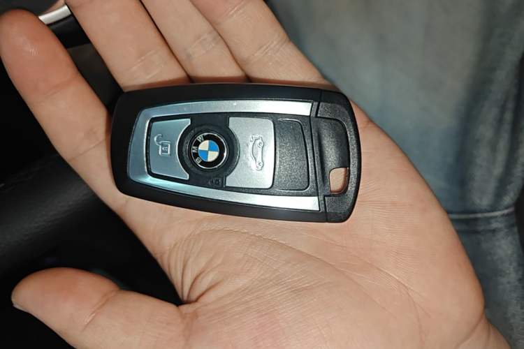 Used BMW X4 2014 xDrive20i X Design Package Vehicle Key