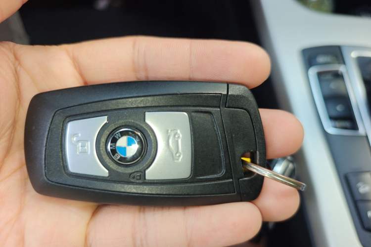 Used BMW X4 2014 xDrive28i Leading Model Vehicle Key
