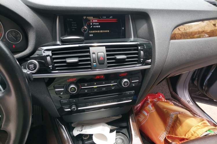 Used BMW X4 2014 xDrive20i X Design Package Audio And AC Panel