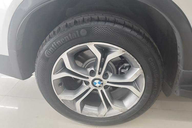 Used BMW X4 2014 xDrive20i X Design Package Exterior 5