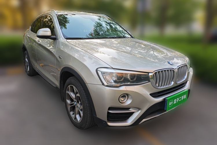 Used BMW X4 2014 xDrive20i X Design Package Front Right 45 Deg
