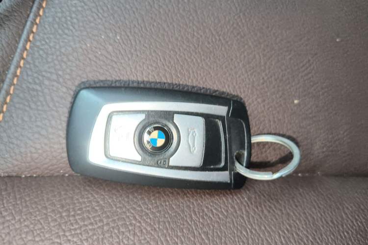 Used BMW X4 2014 xDrive20i X Design Package Interior 1