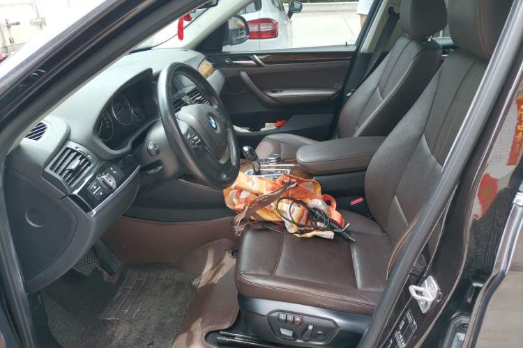 Used BMW X4 2014 xDrive20i X Design Package Left Front Seat
