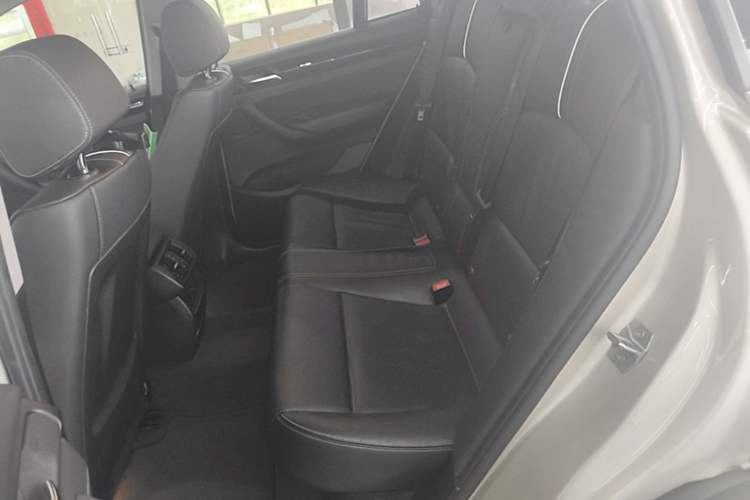 Used BMW X4 2014 xDrive20i X Design Package Left Rear Seat