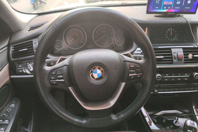 Used BMW X4 2014 xDrive20i X Design Package Steering Wheel