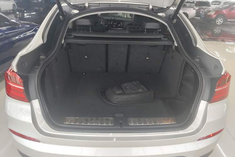 Used BMW X4 2014 xDrive20i X Design Package Trunk
