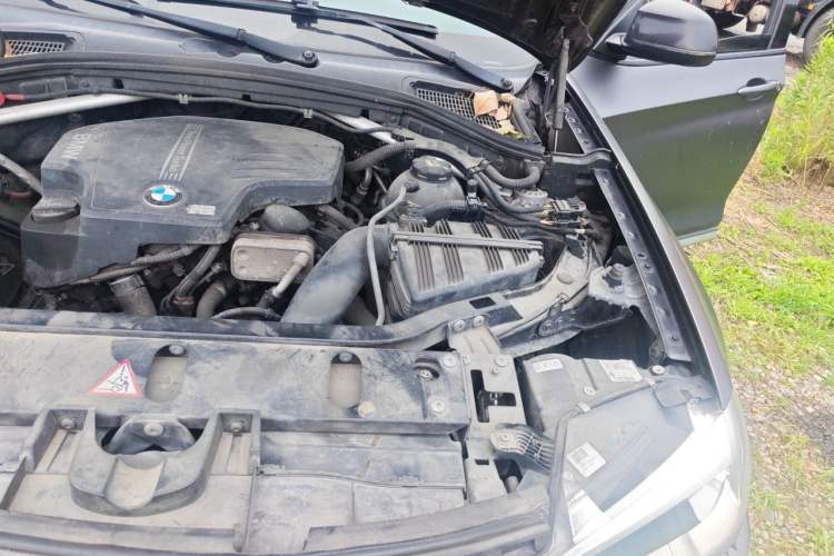 Used BMW X4 2014 xDrive20i X Design Package Engine Bay Left