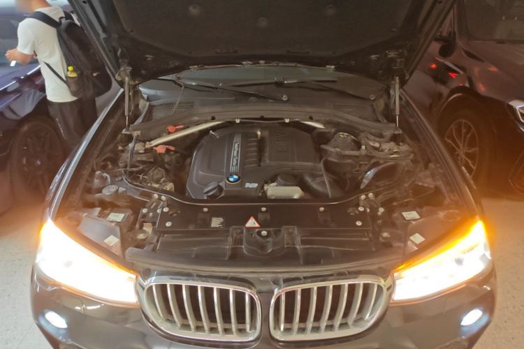 Used BMW X4 2014 xDrive35i M Sport model Engine Bay
