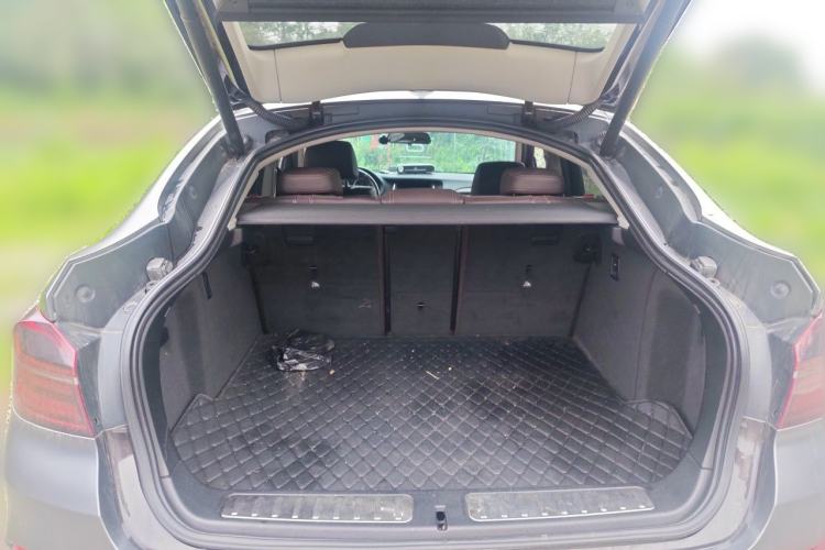 Used BMW X4 2014 xDrive20i X Design Package Trunk