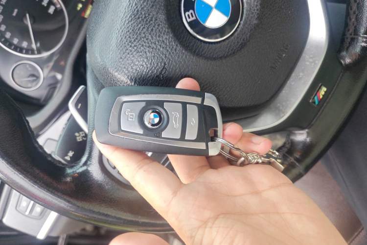Used BMW X4 2014 xDrive20i X Design Package Vehicle Key