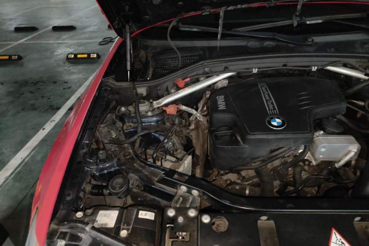 Used BMW X4 2014 xDrive28i Leading Model Engine Bay Right