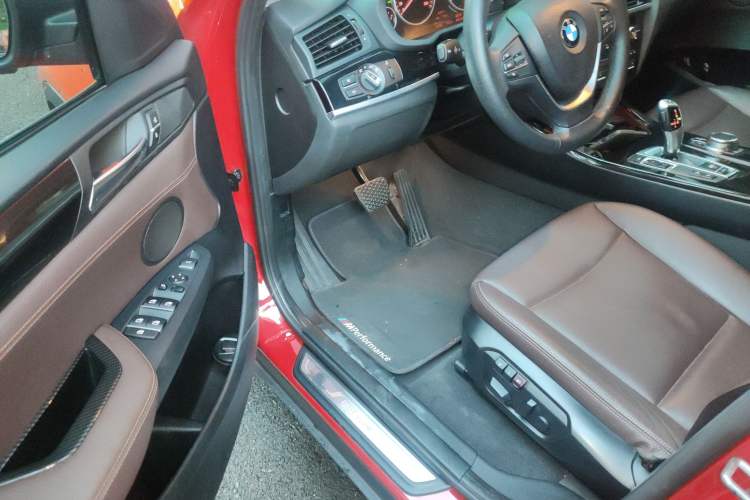 Used BMW X4 2014 xDrive20i X Design Package Driver Seat