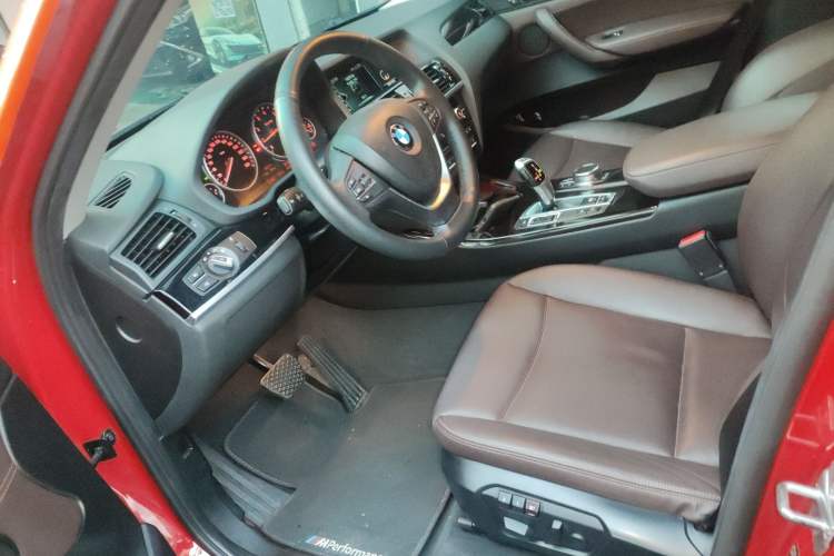 Used BMW X4 2014 xDrive20i X Design Package Left Front Seat