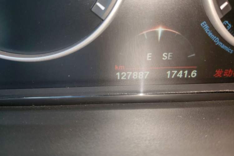 Used BMW X4 2014 xDrive20i X Design Package Odometer Close Up