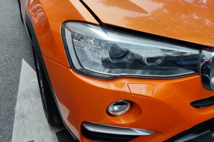 Used BMW X4 2014 xDrive20i X Design Package Right Front Headlight