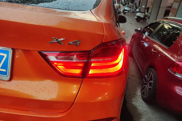 Used BMW X4 2014 xDrive20i X Design Package Right Rear Taillight