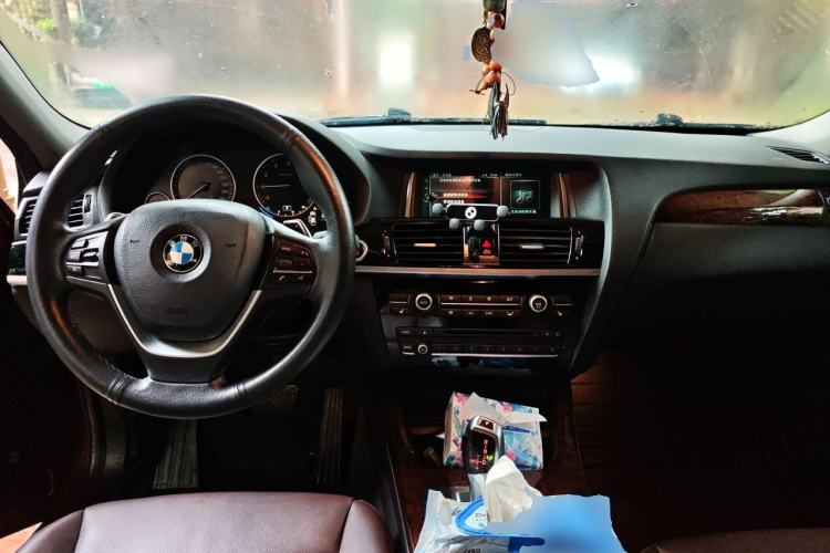 Used BMW X4 2014 xDrive20i X Design Package Center Console
