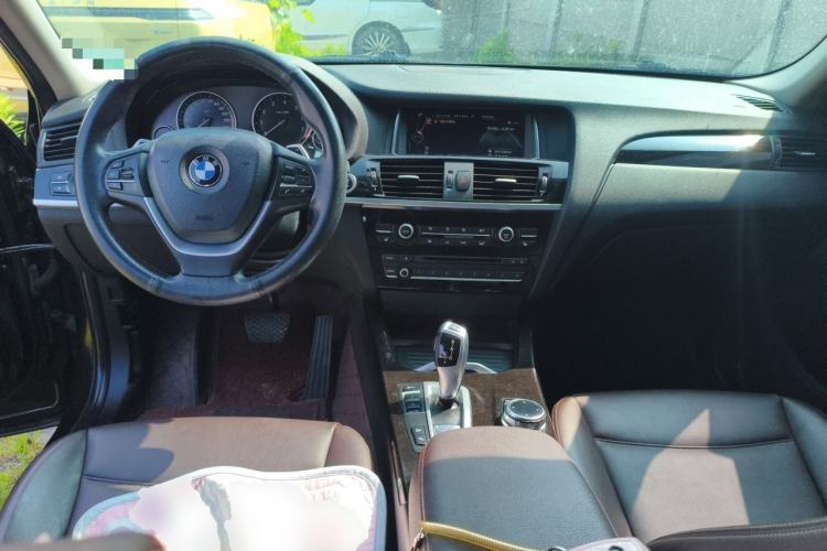 Used BMW X4 2014 xDrive20i X Design Package Center Console