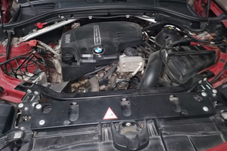 Used BMW X4 2014 xDrive20i X Design Package Engine Bay