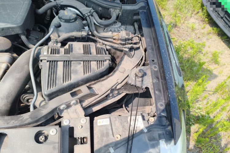 Used BMW X4 2014 xDrive20i X Design Package Engine Bay Left