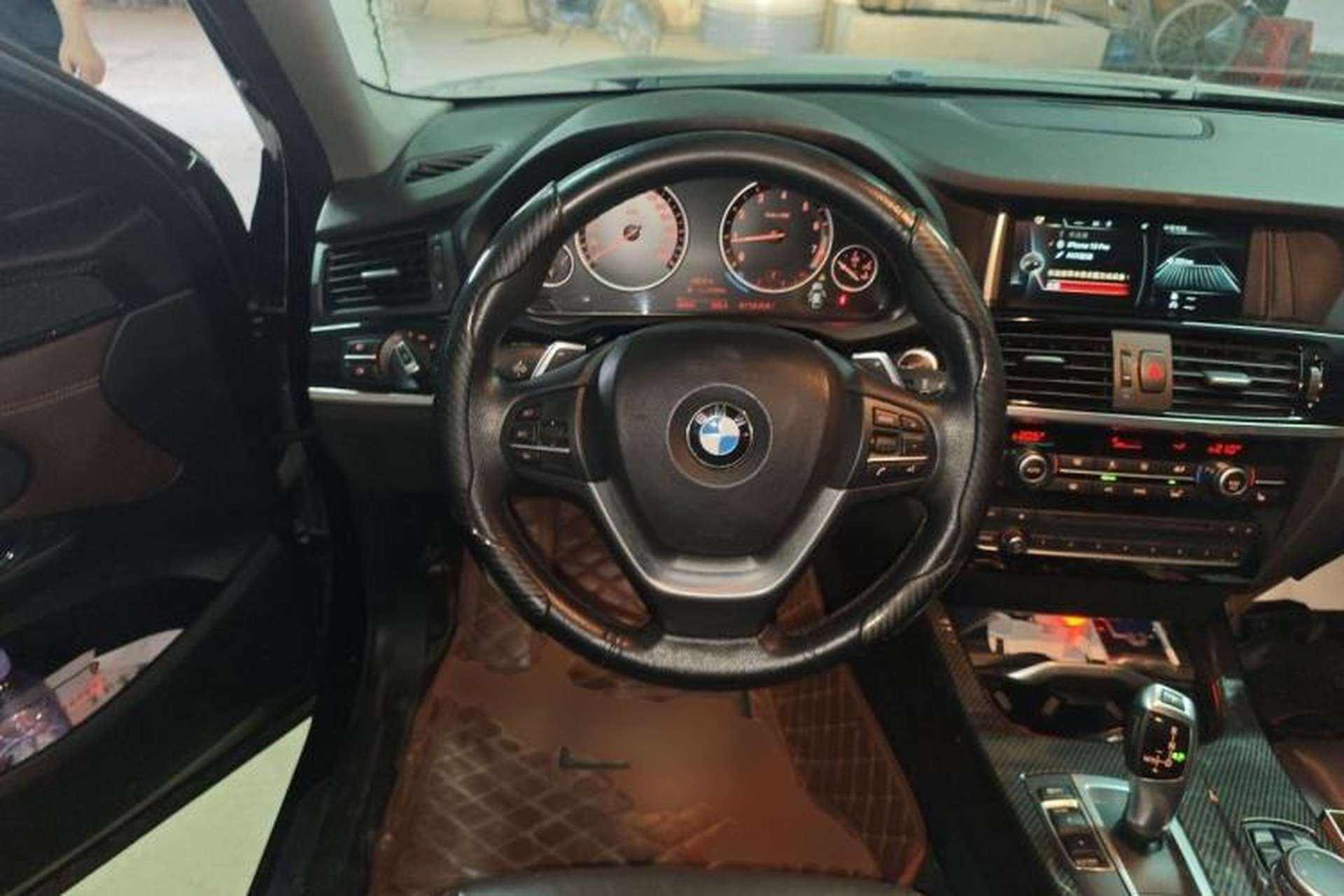 Used BMW X4 2014 xDrive20i X Design Package Steering Wheel