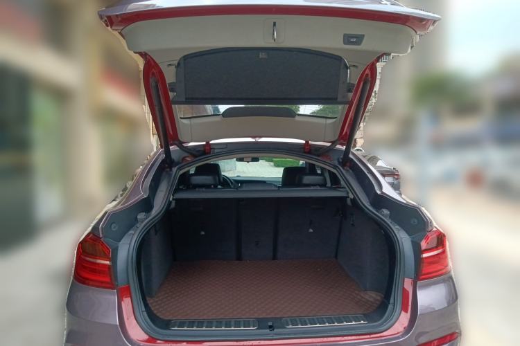 Used BMW X4 2014 xDrive20i X Design Package Trunk