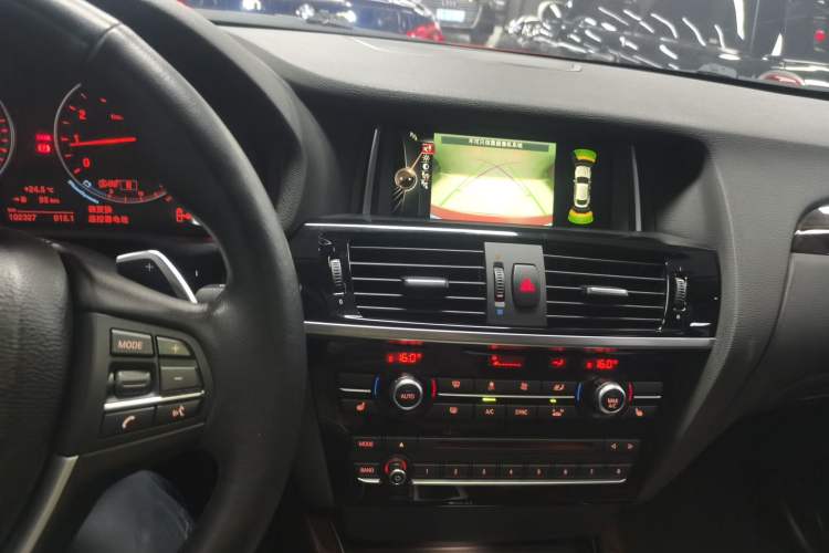 Used BMW X4 2014 xDrive20i X Design Package Audio And AC Panel