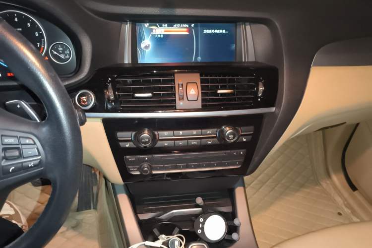 Used BMW X4 2014 xDrive28i Leading Model Audio And AC Panel