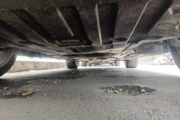 Used BMW X4 2014 xDrive35i M Sport model Chassis Front