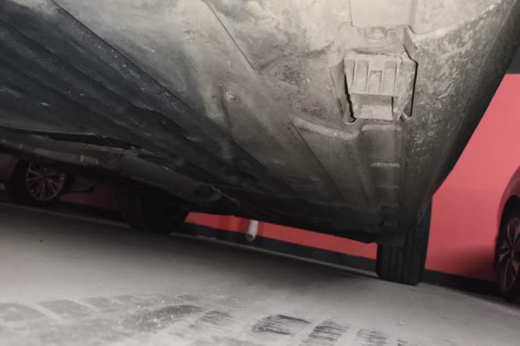 Used BMW X4 2014 xDrive28i Leading Model Chassis Front Left