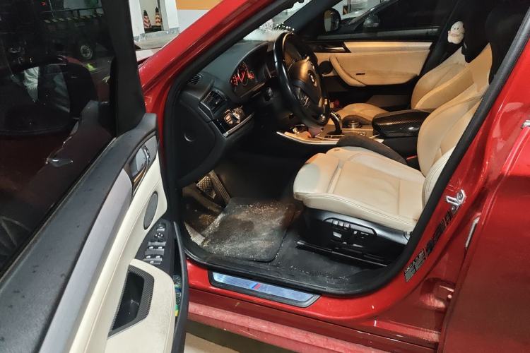 Used BMW X4 2014 xDrive35i M Sport model Driver Seat