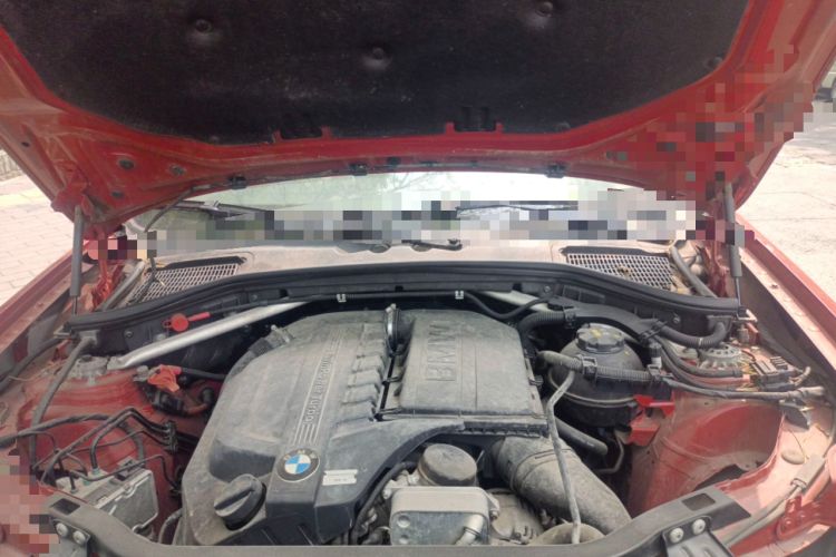 Used BMW X4 2014 xDrive35i M Sport model Engine Bay