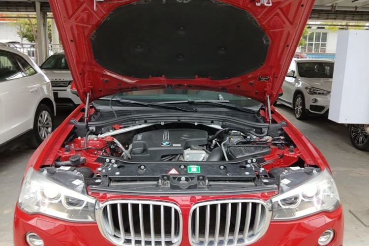 Used BMW X4 2014 xDrive28i Leading Model Engine Bay