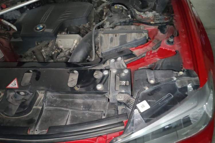 Used BMW X4 2014 xDrive28i M Sport Edition Engine Bay Left