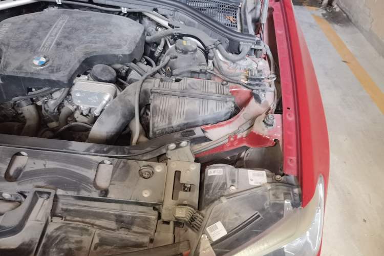 Used BMW X4 2014 xDrive20i X Design Package Engine Bay Left