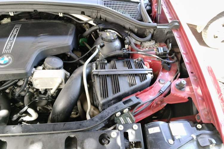Used BMW X4 2014 xDrive20i X Design Package Engine Bay Left