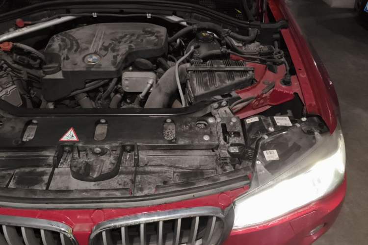Used BMW X4 2014 xDrive20i X Design Package Engine Bay Left
